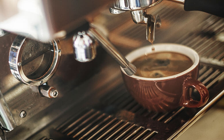 Cafe Máy 1